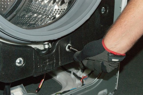 Как заменить манжету в стиральной машине? - фото 16