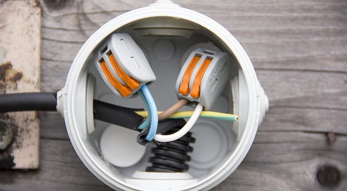 Электропроводка в доме своими руками: пошаговая схема разводки и монтажа электрики