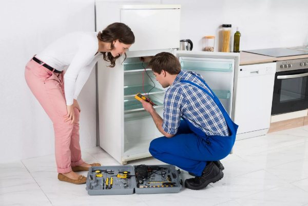 Сколько должен проработать холодильник при первом включении
